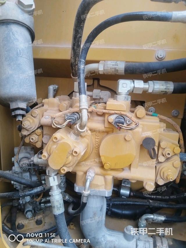 液压泵室（大件舱室）