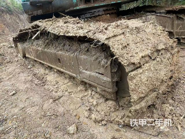 单侧履带整体（整机外观）