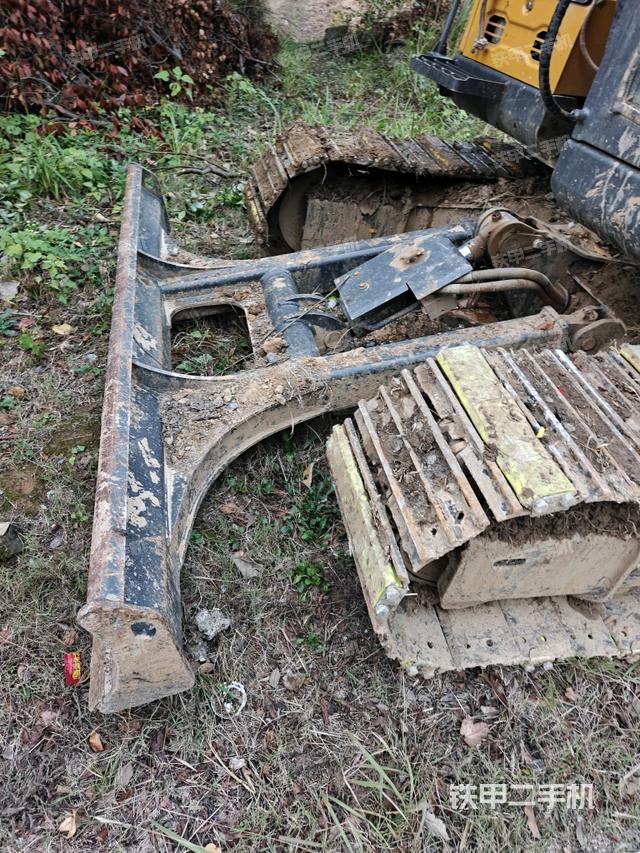 右側行走馬達蓋板（行走機構）