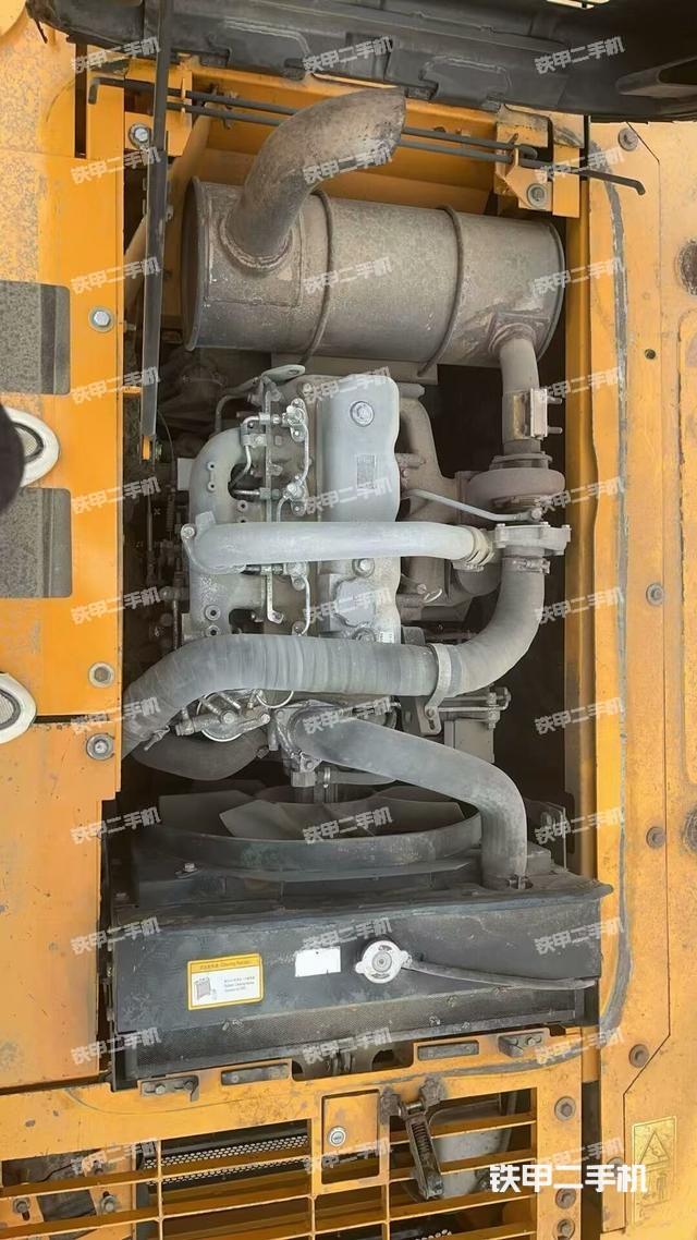 发动机整体俯视（整机外观）