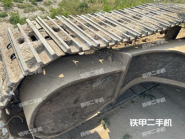 單側履帶整體（整機外觀）