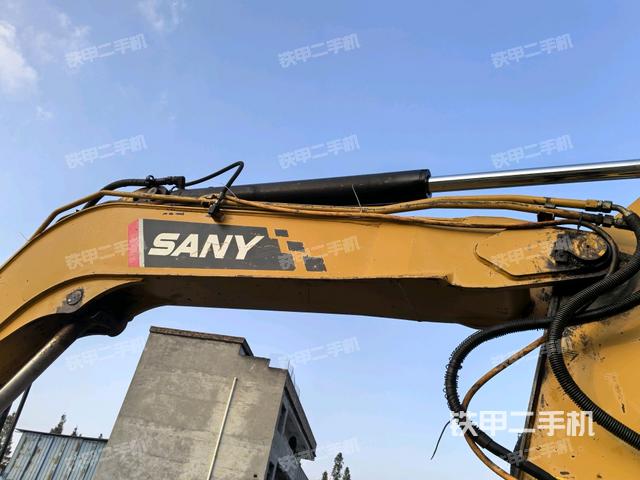 大臂整體?右側(cè)（工作和回轉(zhuǎn)裝置）