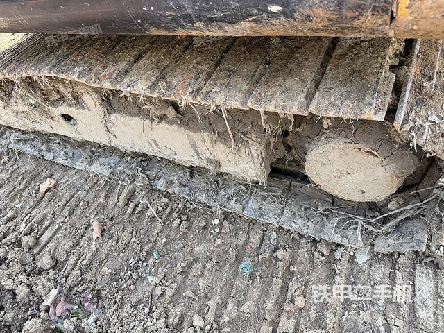 单侧履带整体（整机外观）