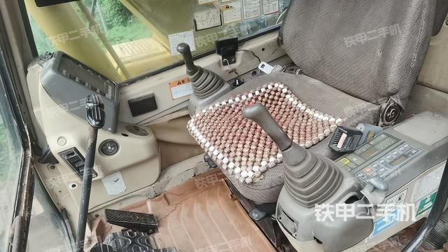 发动机整体俯视（整机外观）