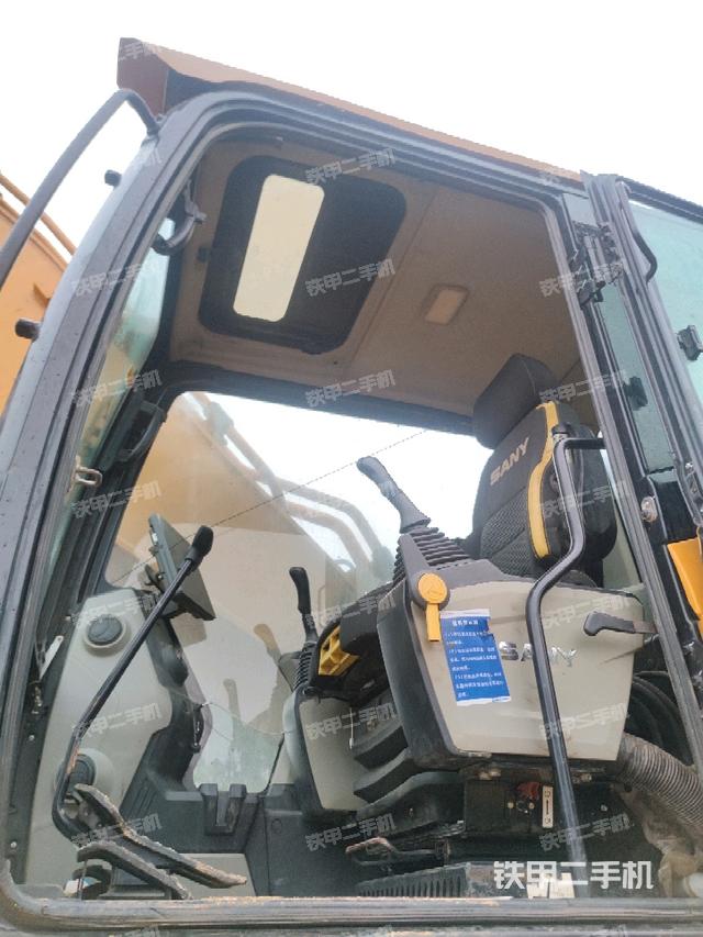 頂棚整體（駕駛室部分）