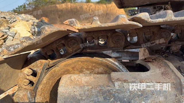 單側(cè)履帶整體（整機外觀）