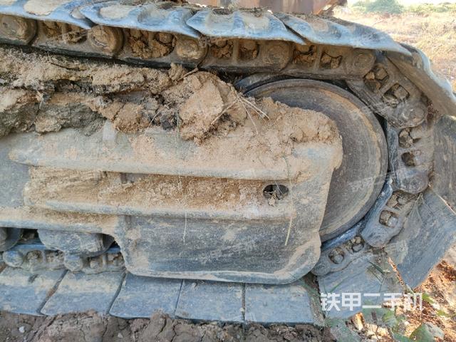 右側(cè)行走馬達(dá)蓋板（行走機(jī)構(gòu)）