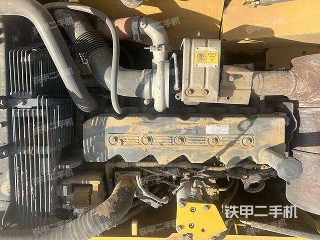 發(fā)動(dòng)機(jī)整體俯視（整機(jī)外觀）