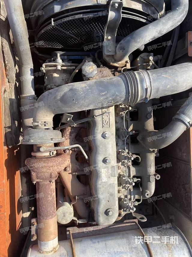 發(fā)動(dòng)機(jī)整體俯視（整機(jī)外觀）