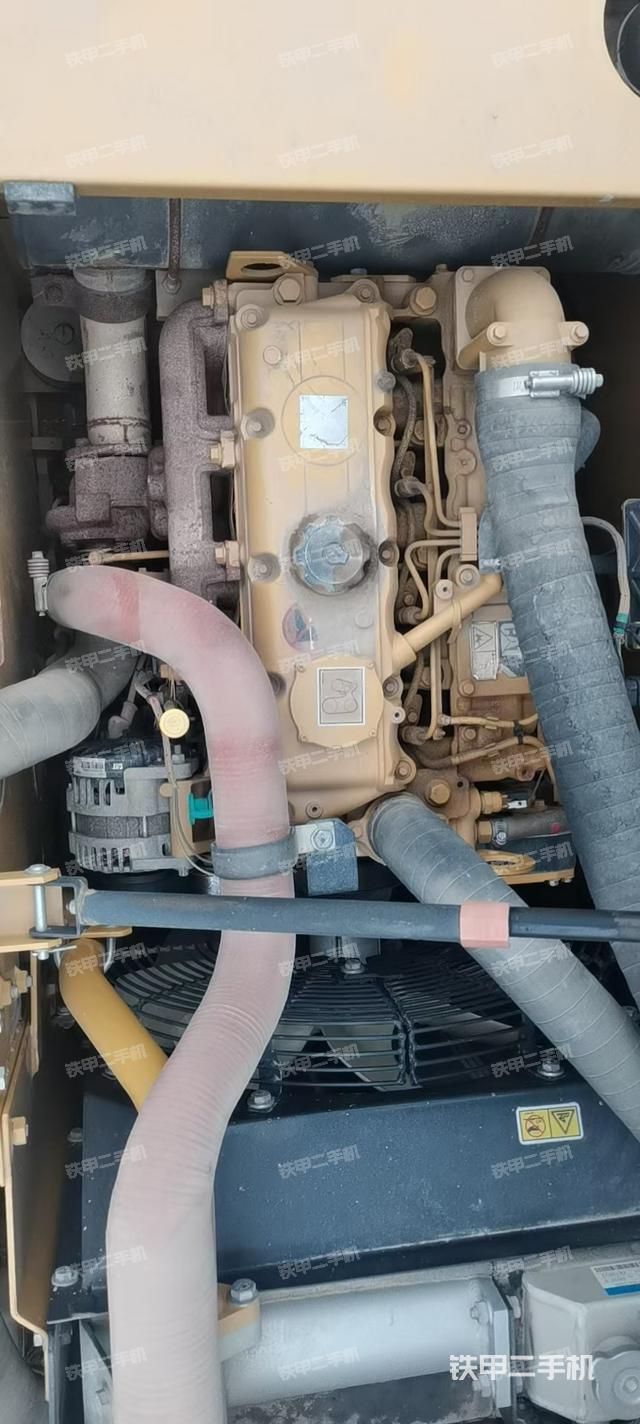 發(fā)動機(jī)整體俯視（整機(jī)外觀）