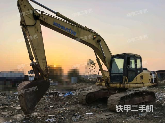 小松PC200-7挖掘機