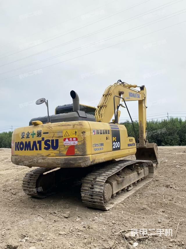 駕駛室頂部（整機(jī)外觀）