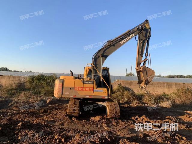 整機(jī)右后45°（整機(jī)外觀）