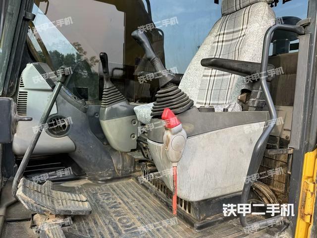 驾驶室整体（整机外观）