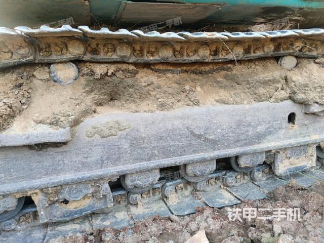 左導(dǎo)向輪（行走機(jī)構(gòu)）