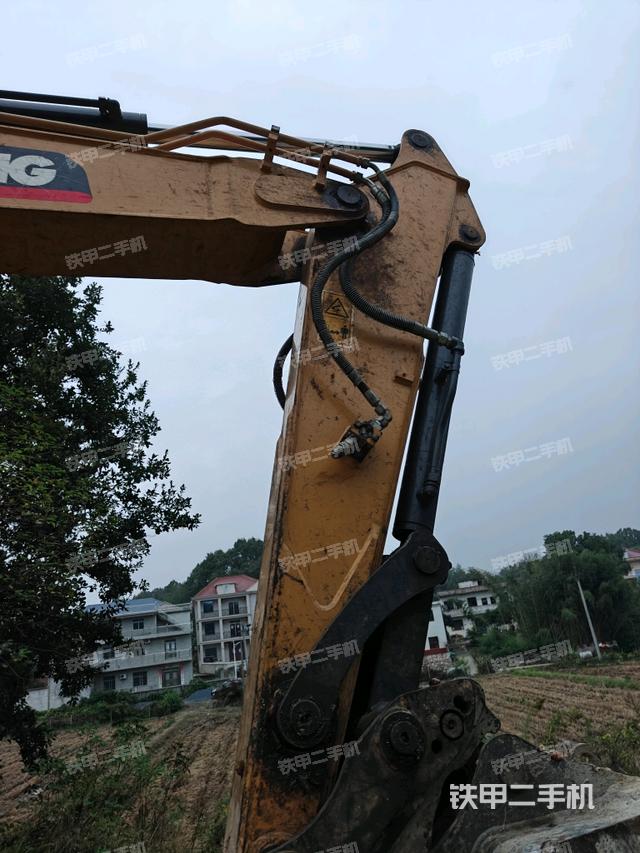 鏟斗右后整體（工作和回轉裝置）