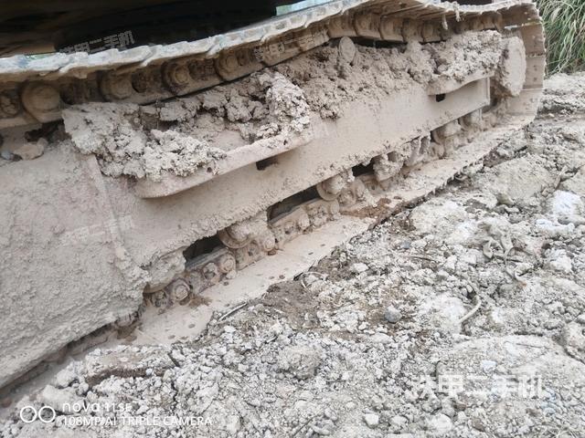 左导向轮（行走机构）