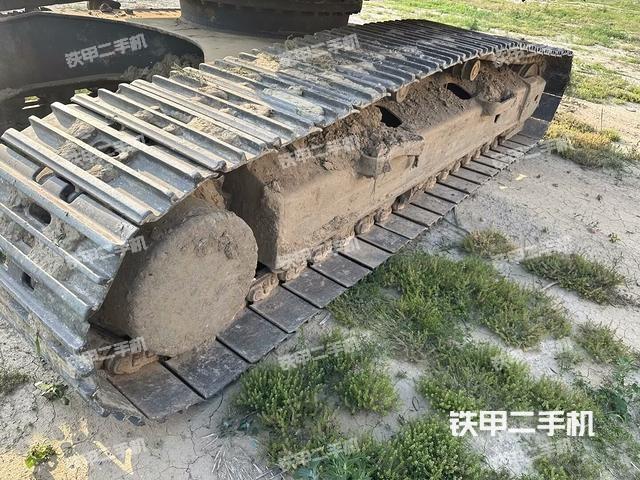 单侧履带整体（整机外观）