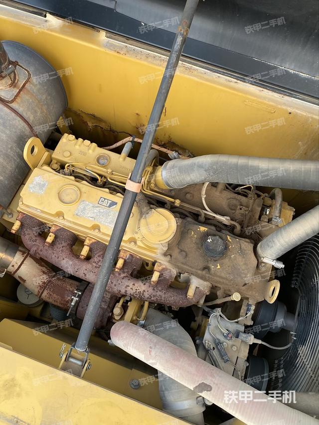 发动机整体俯视（整机外观）