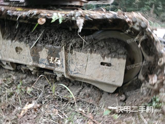 左側行走馬達蓋板（行走機構）