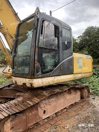 小松PC200-7挖掘机