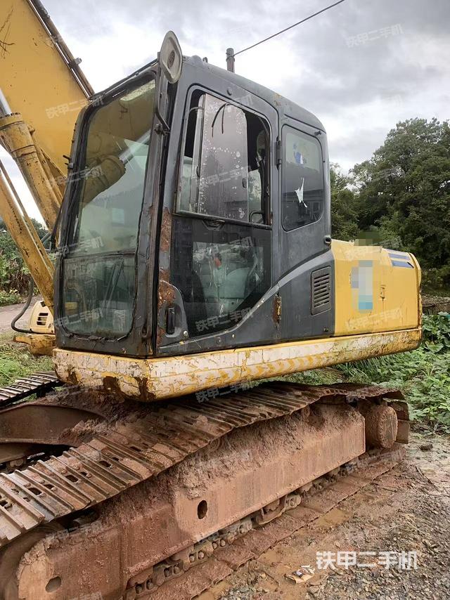 小松PC200-7挖掘机