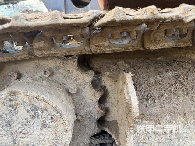 单侧履带整体（整机外观）