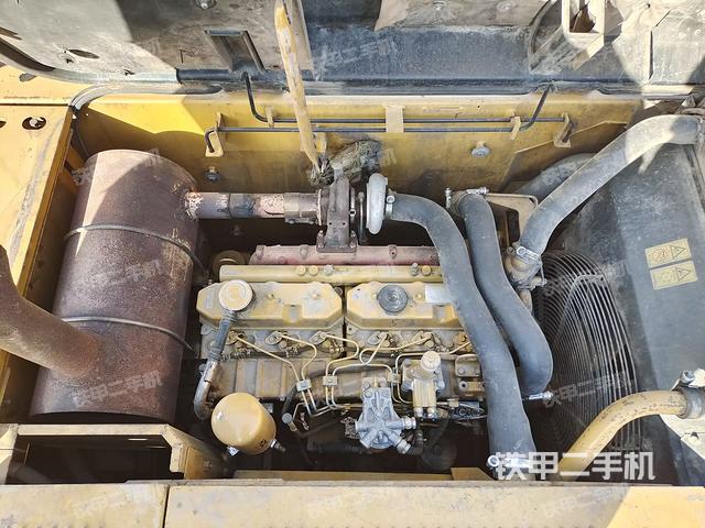 发动机整体俯视（整机外观）