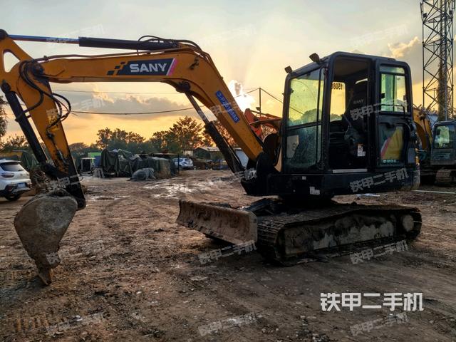 三一重工SY60C挖掘機(jī)