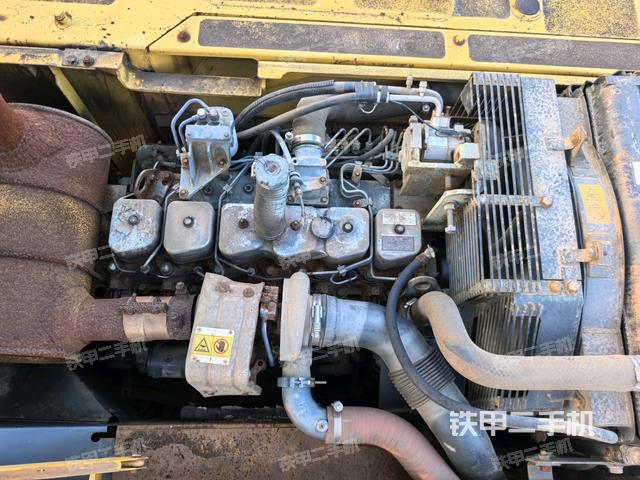 發(fā)動機整體俯視（整機外觀）