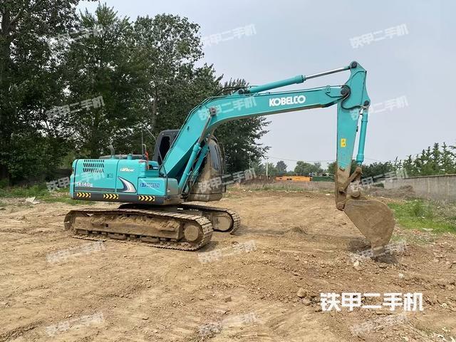 整機右后45°（整機外觀）