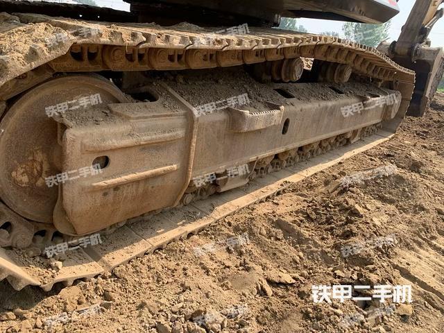 单侧履带整体（整机外观）