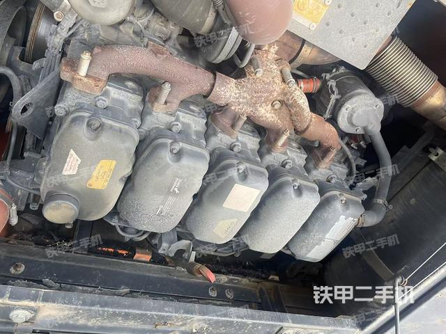 发动机整体俯视（整机外观）