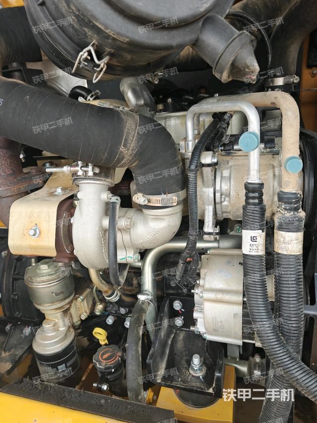 增壓器特寫(xiě)（上車(chē)部件）