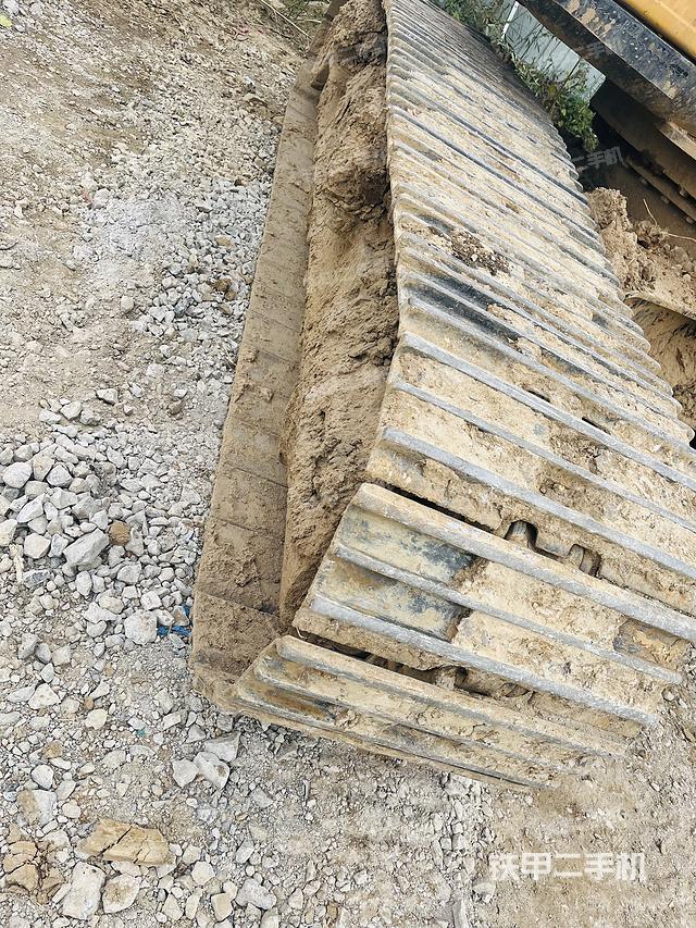 单侧履带整体（整机外观）