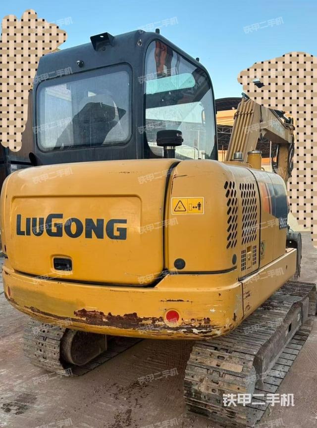 柳工CLG9055E挖掘機(jī)