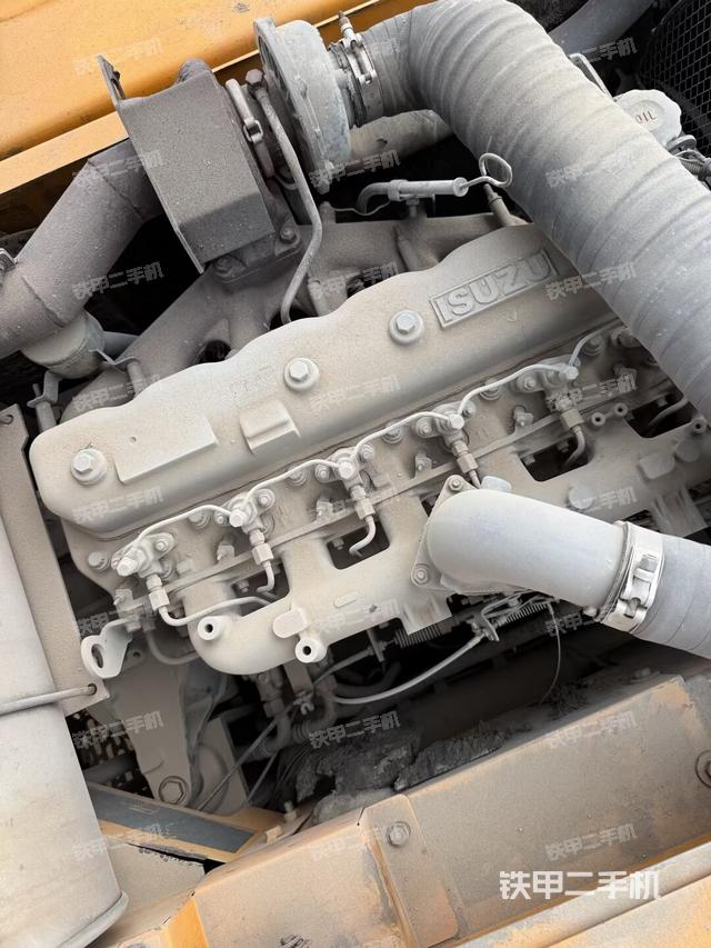 发动机整体俯视（整机外观）