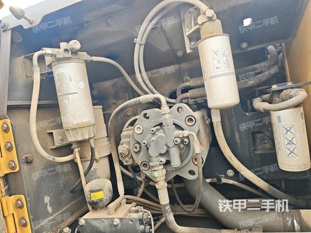 液压泵室（大件舱室）