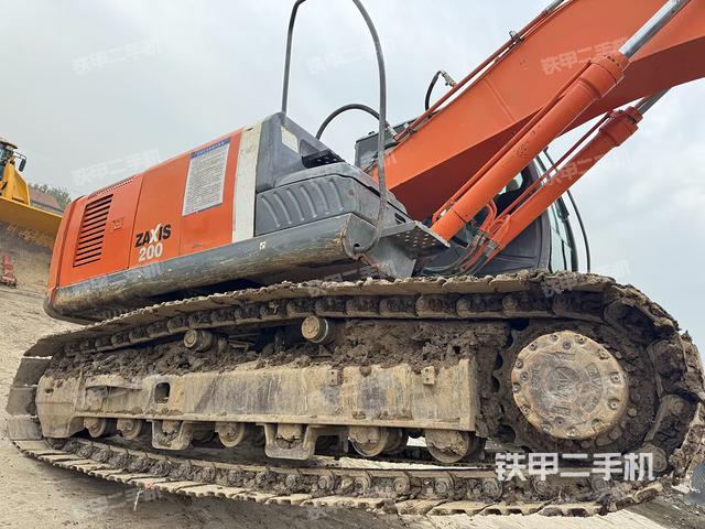 单侧履带整体（整机外观）