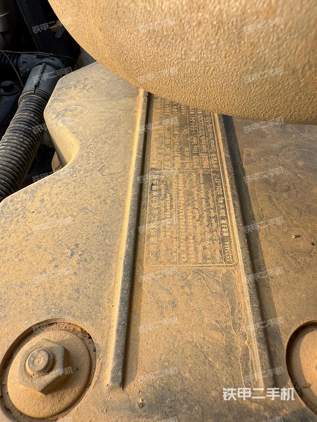 驾驶室整体（整机外观）