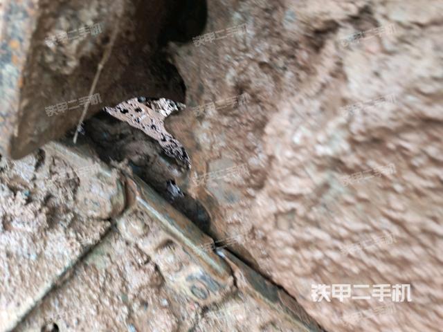 右侧履带整体 （行走机构）