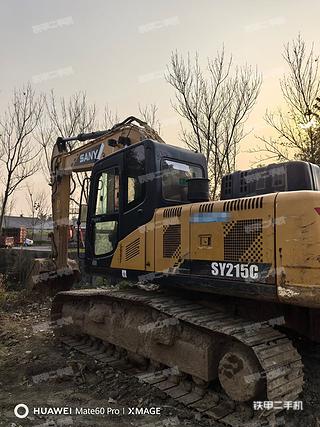 三一重工SY215C挖掘机