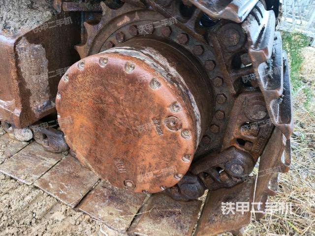 左驱动轮（行走机构）