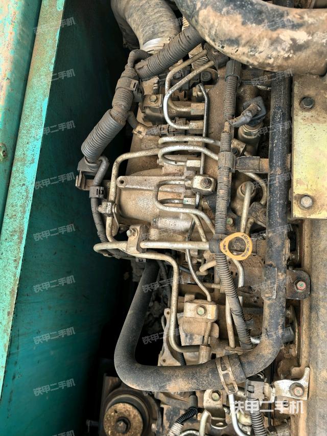 氣門室蓋螺絲特寫（上車部件）