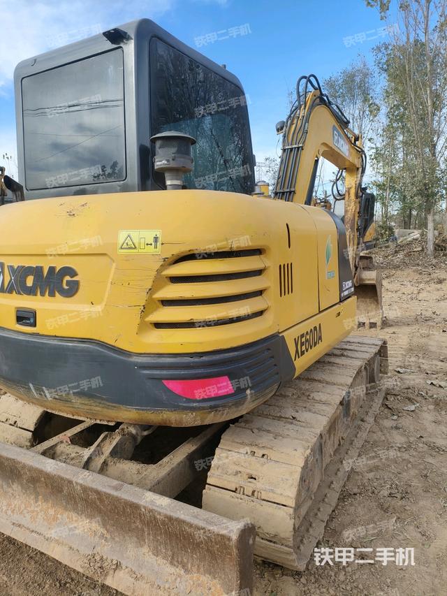 整機(jī)右后45°（整機(jī)外觀）