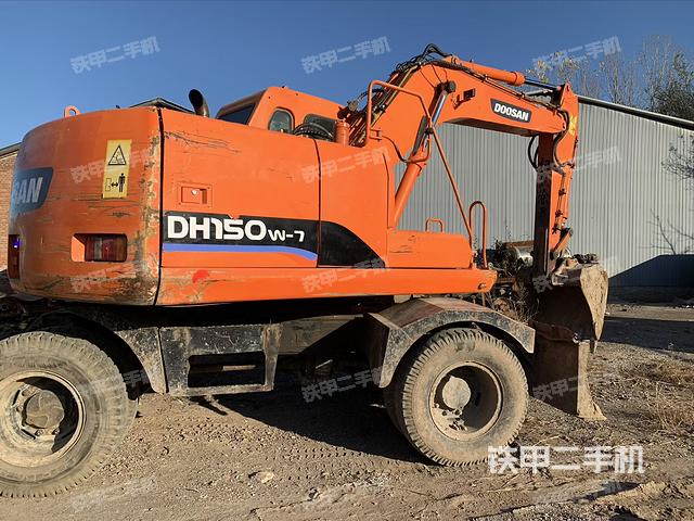 整机右后45°（整机外观）