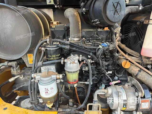 發(fā)動(dòng)機(jī)整體俯視（整機(jī)外觀）