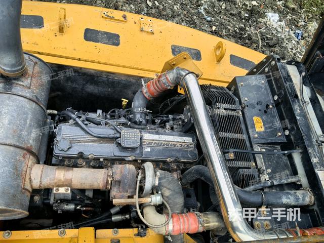 发动机室（上车部件）