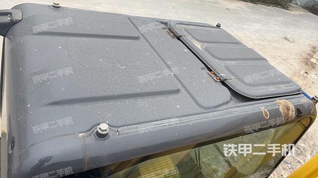 驾驶室顶部俯视（上车部件）