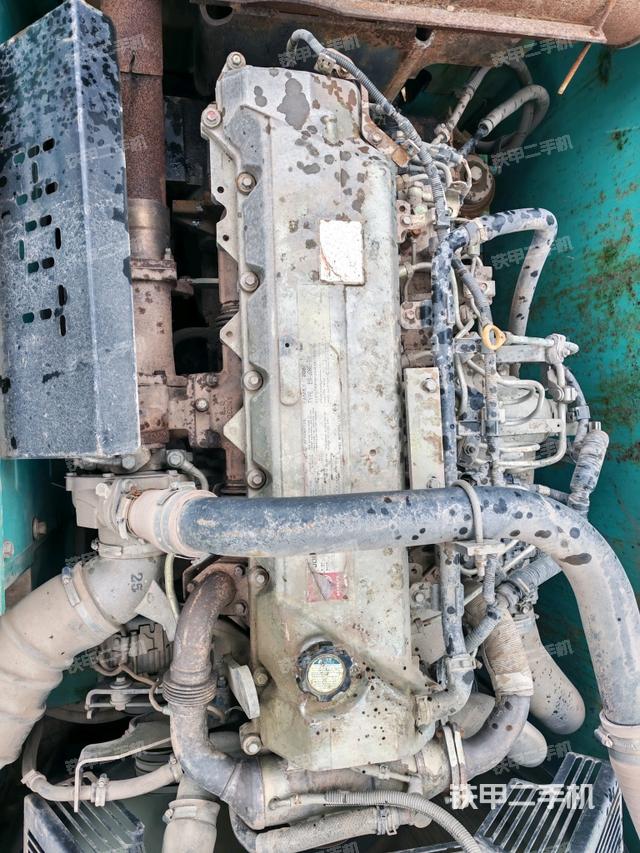 发动机室（上车部件）